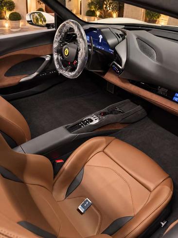 Ferrari 296 GTS — photo 9