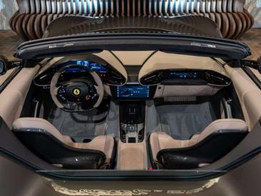 Ferrari 12Cilindri Spider — photo 12