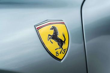 Ferrari 296 GTS — photo 11