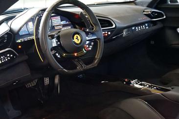 Ferrari 296 GTS — photo 13