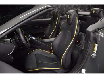 Ferrari Roma Spider — photo 9