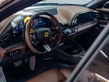 Ferrari Purosangue — photo 9