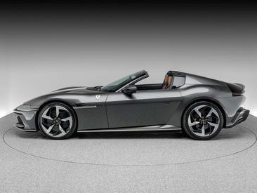 Ferrari 12Cilindri Spider — photo 2
