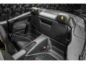 Ferrari Roma Spider — photo 11
