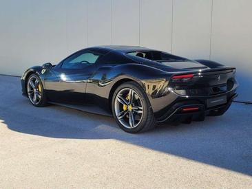 Ferrari 296 GTS — photo 9