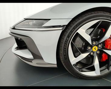 Ferrari 12 Cilindri — photo 13