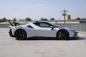 Ferrari SF90 Stradale — photo 5