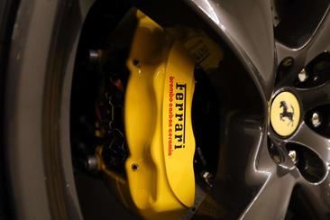 Ferrari Purosangue — photo 19