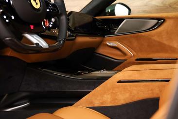 Ferrari Purosangue — photo 37