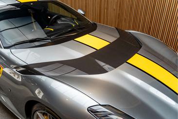 Ferrari 812 Competizione — photo 19