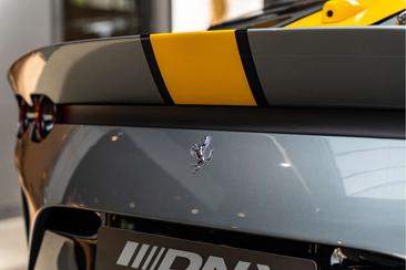 Ferrari 812 Competizione — photo 25