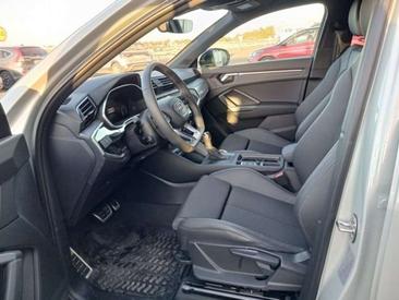 Audi Q3 Sportback 35 TFSI — photo 2