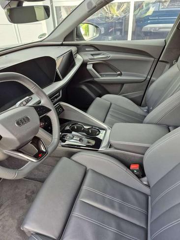 Audi Q5 40 TDI Quattro — photo 10