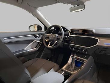 Audi Q3 2.0 TDI — photo 6