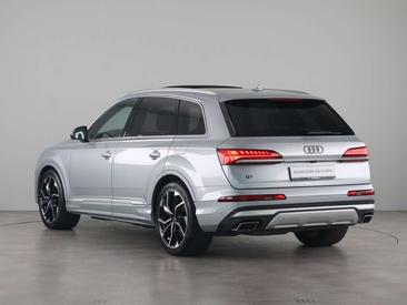 Audi Q7 TFSI E 55 E Quattro — photo 13