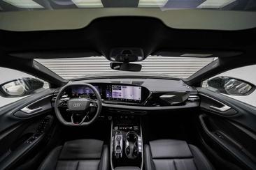 Audi A5 Avant TFSI Quattro — photo 5