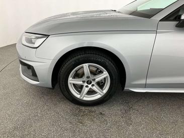 Audi A4 30 TDI — photo 10