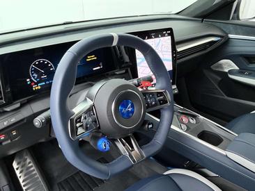 Alpine A390 GT — photo 8