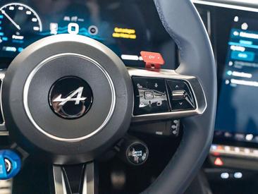 Alpine A390 GT — photo 12