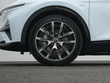 Alpine A390 GT — photo 10
