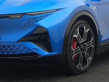 Alpine A390 GT — photo 11