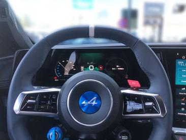 Alpine A390 GT — photo 7