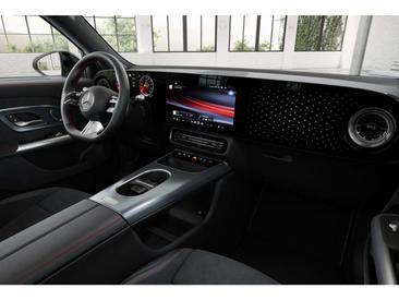 Mercedes GLB 250 Night — photo 8