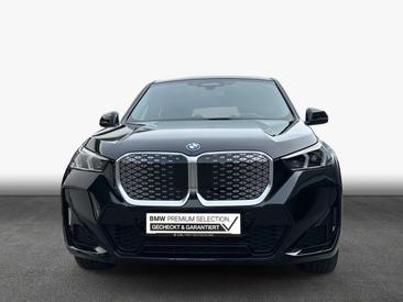 BMW IX1 XDrive30 — photo 2