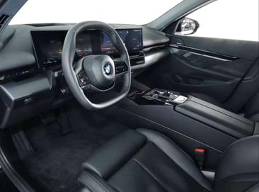 BMW Série 5 520i — photo 15