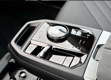 BMW IX XDrive45 — photo 13