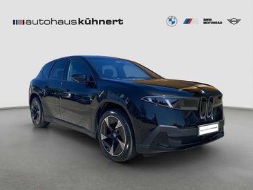 BMW iX3 — photo 8