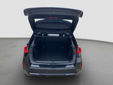 BMW X1 SDrive18d — photo 9