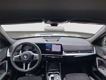 BMW X1 SDrive18d — photo 11