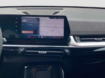BMW X1 SDrive18d — photo 13