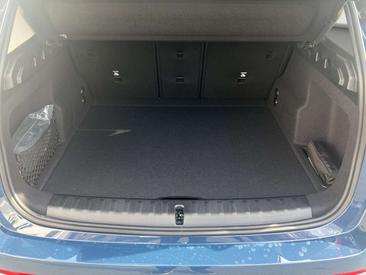 BMW X1 SDrive20d — photo 9