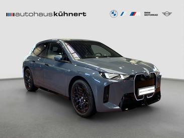 BMW IX XDrive45 — photo 8
