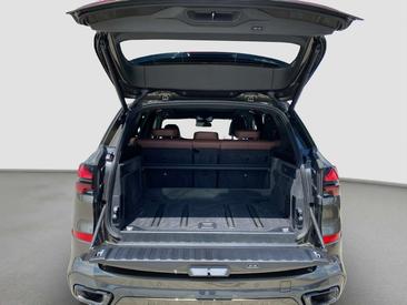 BMW X5 XDrive30d — photo 9