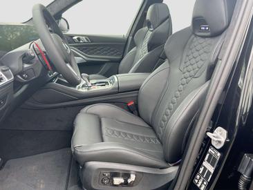 BMW X5 Competition — photo 10