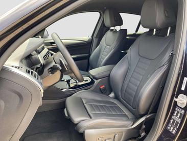 BMW X4 Coupé SUV M40d — photo 10