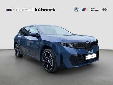 BMW iX3 50 XDrive — photo 8