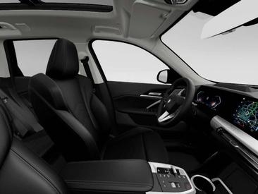 BMW X1 XDrive23i — photo 6