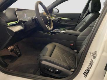BMW Série 5 520d — photo 9