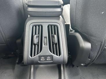 BMW Série 2 Gran Turismo 218d — photo 14