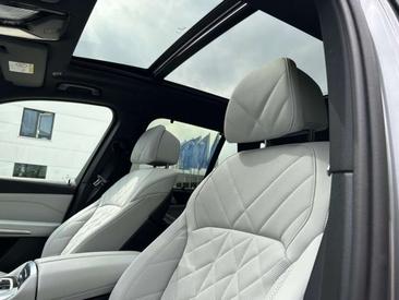 BMW X5 XDrive50e PHEV — photo 7