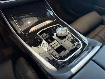BMW X7 XDrive40d — photo 14