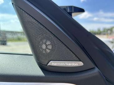 BMW I4 Gran Coupé M60 XDrive — photo 11