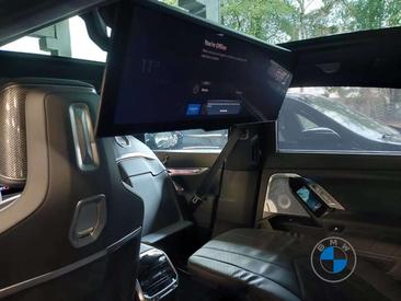 BMW I7 Berline M70 XDrive — photo 7