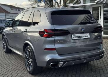 BMW X5 XDrive30d — photo 3