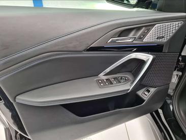 BMW X1 SDrive20d — photo 10
