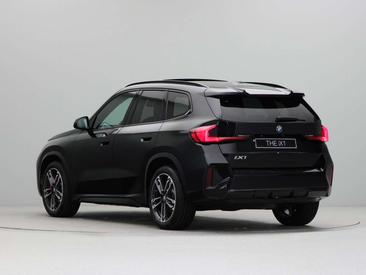 BMW IX1 EDrive20 — photo 6
